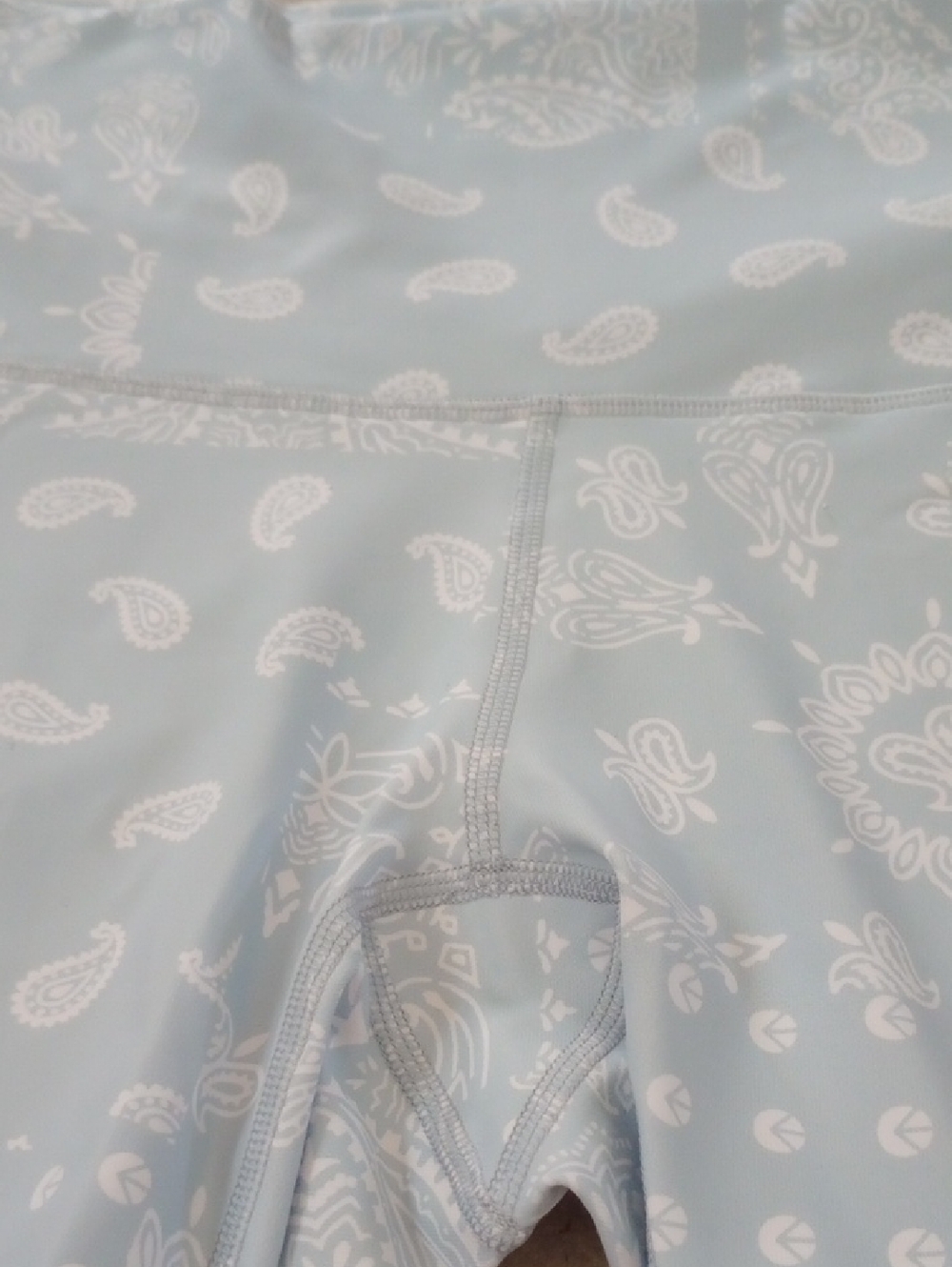 🥰3/$25 NWT ETHIKA "ICE PAISLEY" Biker Short". 5 3/4 Inseam. ALL DAY BODYSHAPER! - Picture 6 of 11